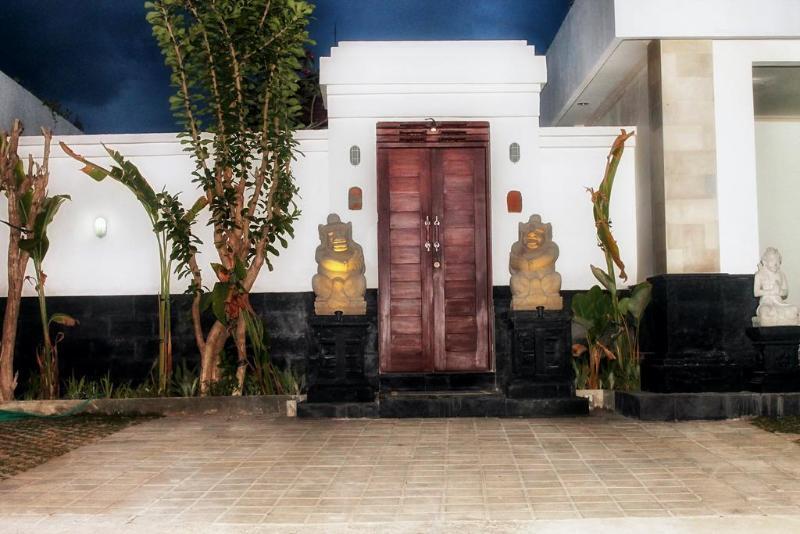 Anggie Stay Kerobokan  Bagian luar foto